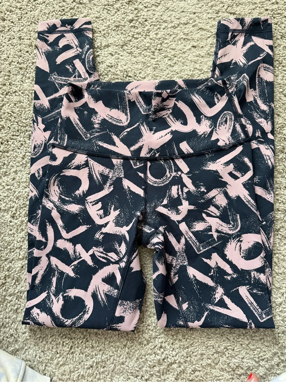 Lululemon Wunder Under High Rise 25” Leggings Navy Pink Graffiti Print - Size 4